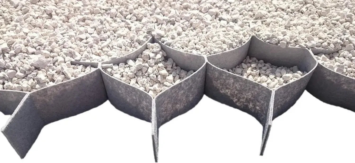 Stabilisateur de gravier en polypropylène pour allées et décorations extérieures - Pack de 75 m²